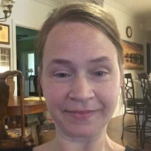 Meet your Posher, April